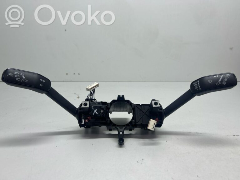 dc70dde30aae660ddfc53c863b2d41ec-fcd0f9e694c6a45d704e26efab6dd44e_wiper_turn_signal_indicator_stalk_switch