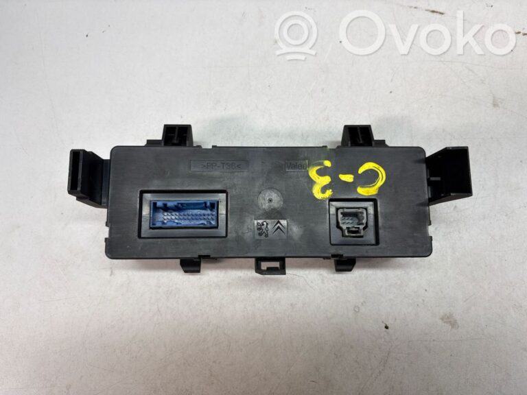 dd1910df484b4bcd56c3202dec2387bb-3151bae7aff6273d64b089be2922cb7d_climate_control_unit