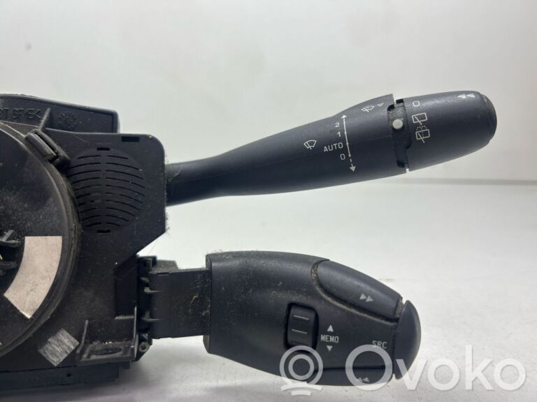 ddffb53ee03df227df878878361a6376-312b25f0e32371413774f68dc981874c_wiper_turn_signal_indicator_stalk_switch