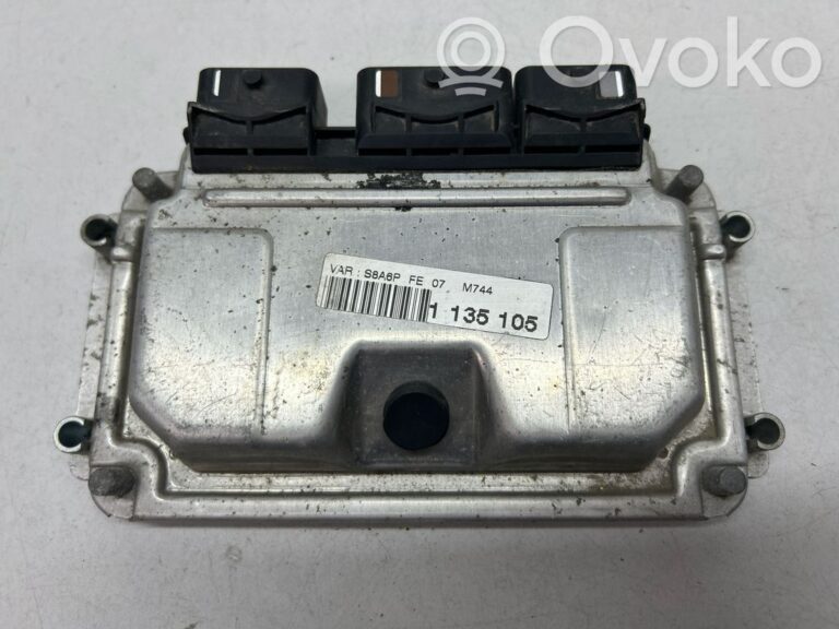 de2c653a9956541a410524a44d1ed1e9-37fc306427f85357af4ffa79cf50dd80_engine_control_unit_module