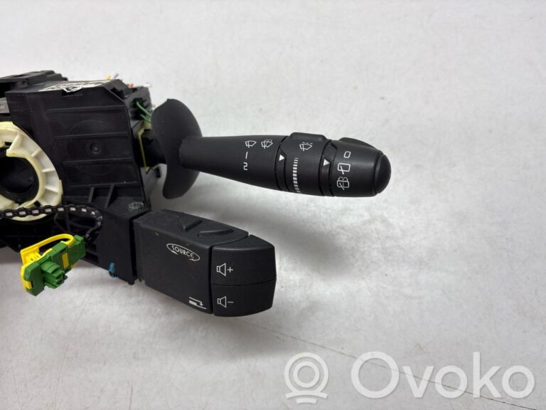 df197b8c9027f911de910fd47f0da7cc-b0a013d39805e25e6bce2de1736348d3_wiper_turn_signal_indicator_stalk_switch