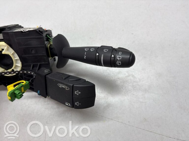 df197b8c9027f911de910fd47f0da7cc-b0a013d39805e25e6bce2de1736348d3_wiper_turn_signal_indicator_stalk_switch