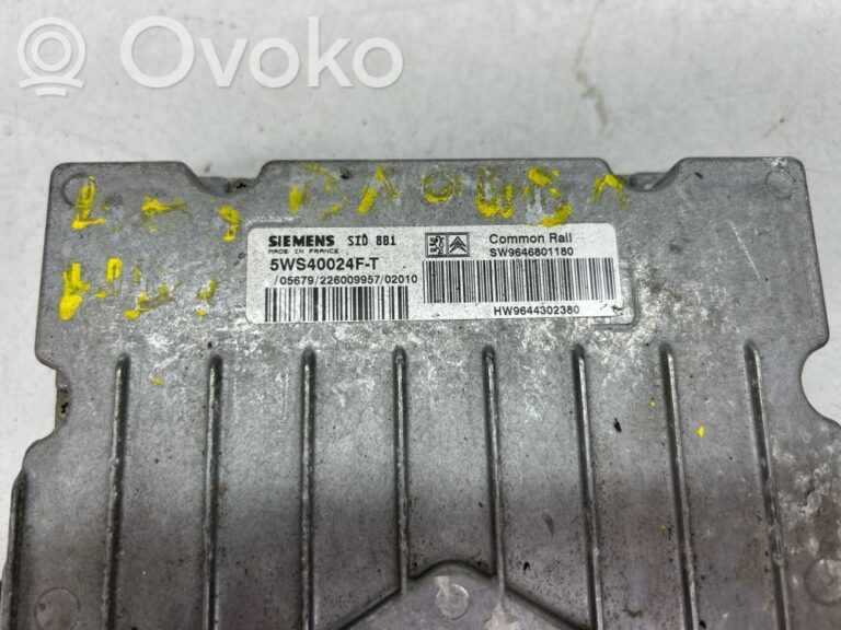 e1c49b2e5d8c5d2af4526ebb59a62ee4-fa39f23d4182222aabc018973d0eeef5_engine_control_unit_module