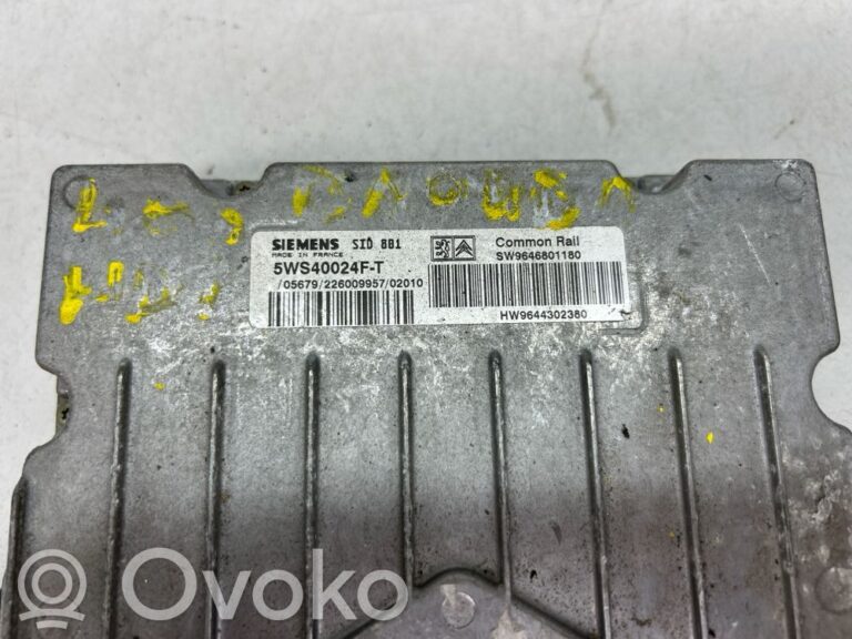 e1c49b2e5d8c5d2af4526ebb59a62ee4-fa39f23d4182222aabc018973d0eeef5_engine_control_unit_module