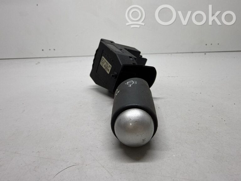 e224103a5d88f6b131c25207bc7f7730-e1a9a50dc11ff3f0227416fcd1ec77df_wiper_control_stalk