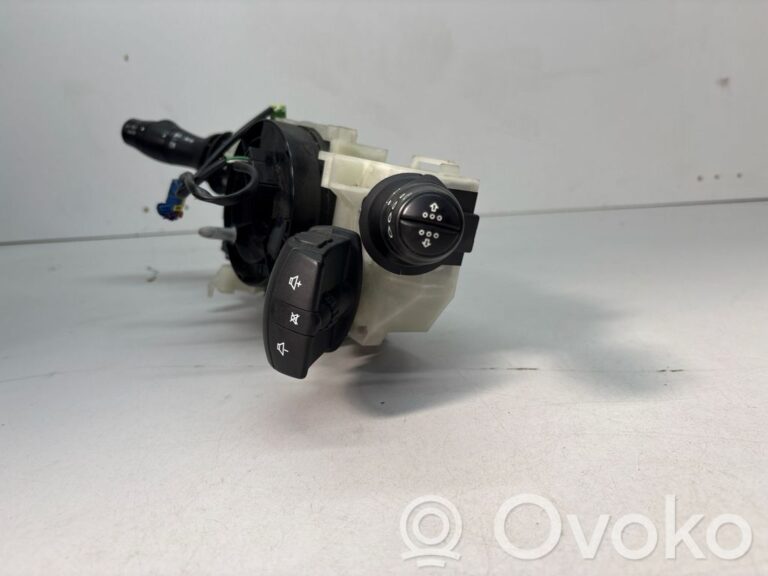 e335063fc462a337c1b9605f56b78262-9b2ddd2d9b6dae8d9bd6af52b11df20e_wiper_turn_signal_indicator_stalk_switch