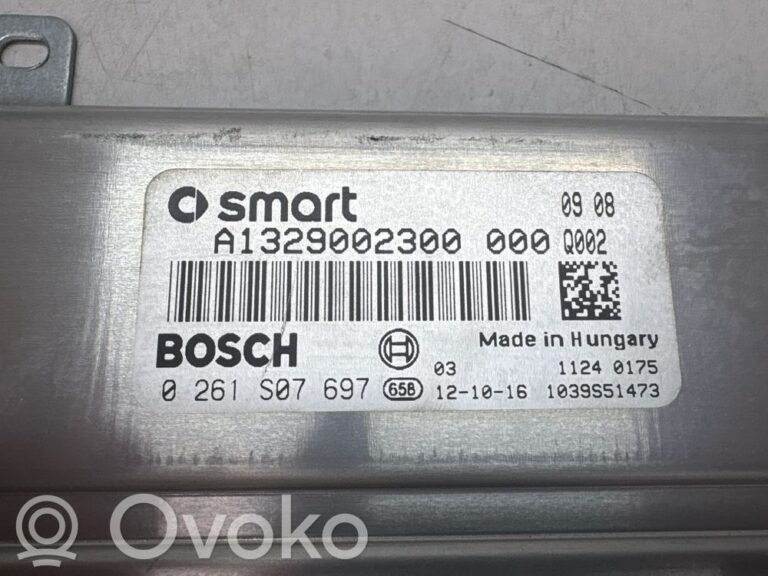 e39602e1cd98c8eb91e4eefa966188ad-145637066e54351d398c120568175c90_engine_control_unit_module