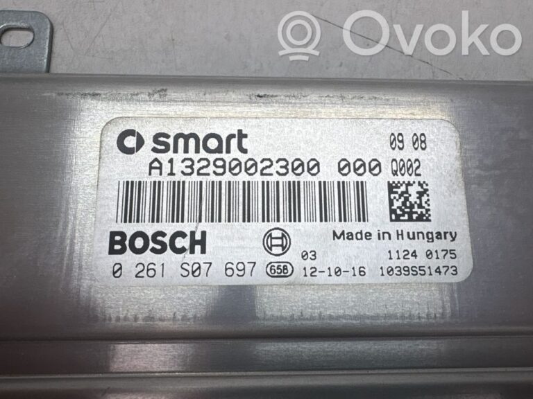 e39602e1cd98c8eb91e4eefa966188ad-145637066e54351d398c120568175c90_engine_control_unit_module