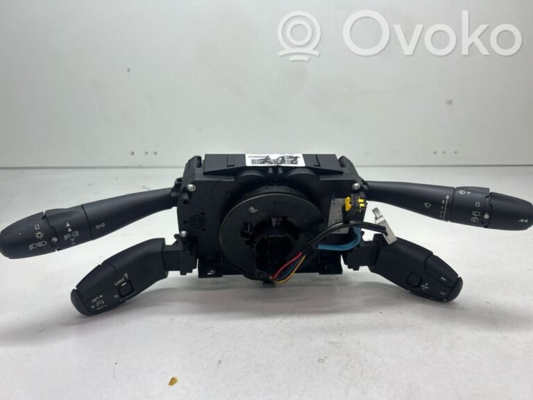 e3fa8507a42c94991b6235be5045fbf3-180715396b58f340bd176a93e57ce1c5_wiper_turn_signal_indicator_stalk_switch