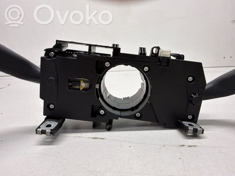 e4d28498a783afe4e4bdbe9ec72967dc-0d26e3dfd497ff818d45c38ebaa80747_wiper_turn_signal_indicator_stalk_switch