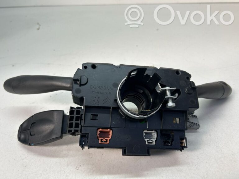 e5f2cc2351b2e5b82e5a598743702465-a677f22afa062244372ef8a75ef13085_wiper_turn_signal_indicator_stalk_switch