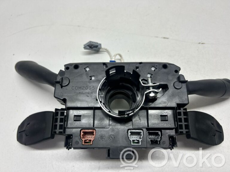 e5fce5bc8bfde345f434220d023119cd-85511be05a787b67dc1611d97e0897d1_wiper_turn_signal_indicator_stalk_switch