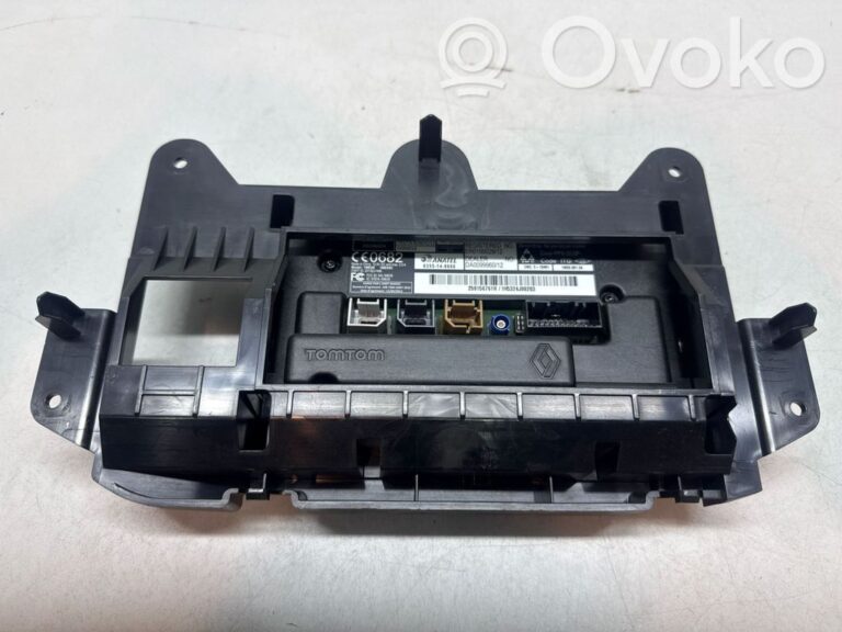 e6aa721bd0b43551a00a6a599c880aef-0d1cbd35cabbd65d686d4a11bbca2d8f_screen_display_small_screen