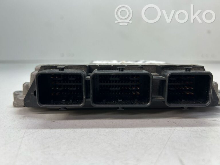 e72199e608a37f4cd2f7b9320d331edc-290968a69b49c8cf4e59c79b3d07ac7d_engine_control_unit_module