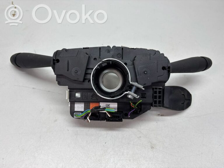 e73a7a1422f37ddd4c4cc099e1d6d8c1-e2e0a4fe1b8c1b3cd0aea3afb90b88d1_wiper_turn_signal_indicator_stalk_switch
