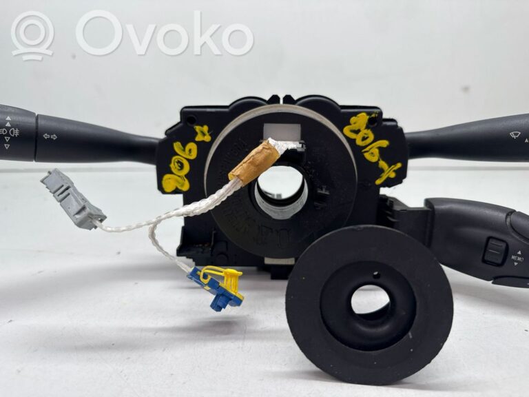 e783f84da27be4935411e9762d3d852b-4d5be9d351b99503a1e2344b4205f747_wiper_turn_signal_indicator_stalk_switch