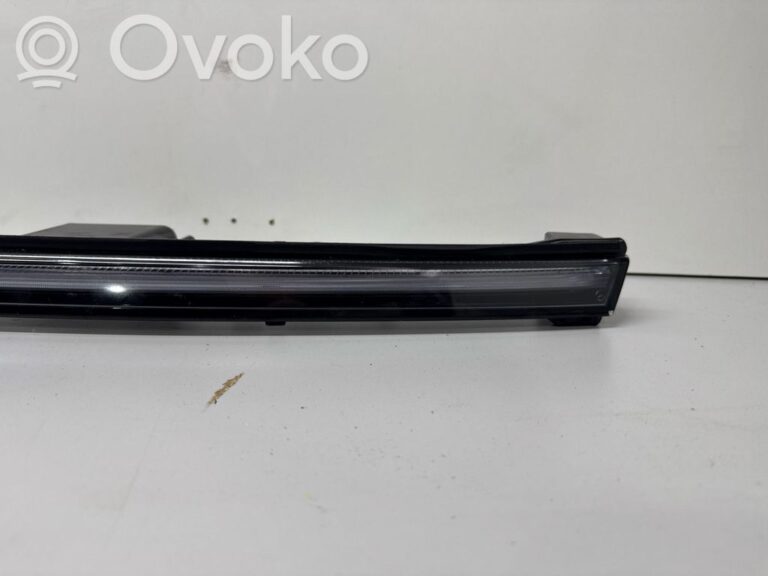 e7f8485cccf486de5eea21df4ccc0ca1-5438dbfd190a426ca073adc5e20185ad_headlight_headlamp