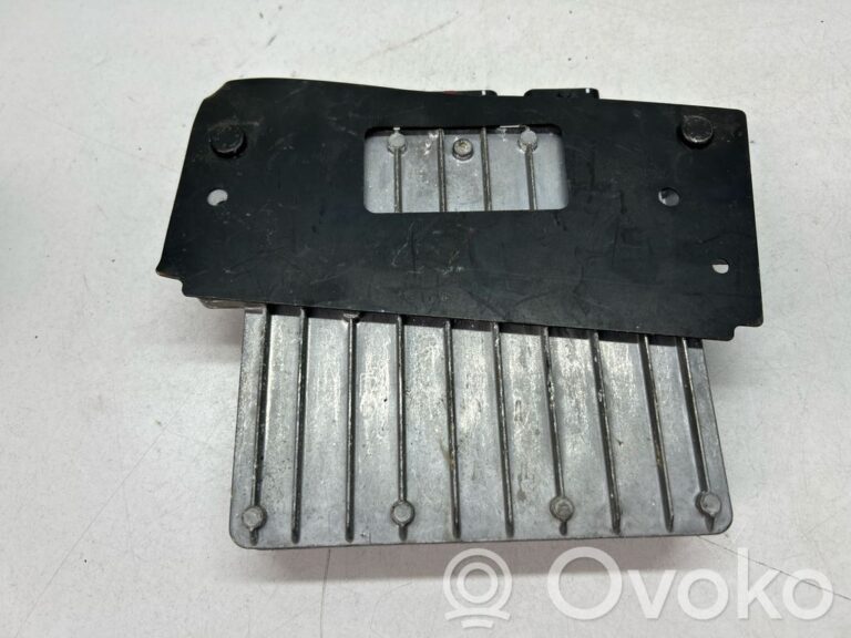 e990cdcff314b0e885e52e9169d4bb71-06cdccd66bed199c244c292ee807abbf_engine_control_unit_module