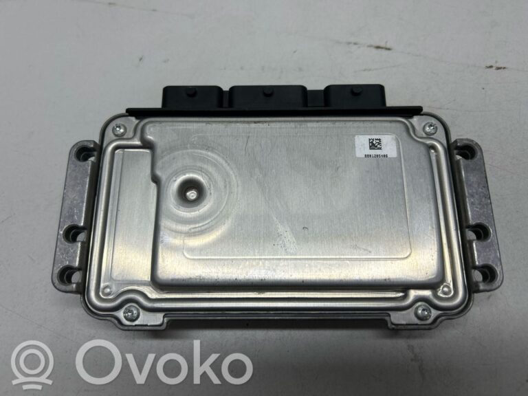 e999f089e6a7bff7660ee81a792e7ad7-c33d0ad60ef14e171e9d4658ea92f15d_engine_control_unit_module