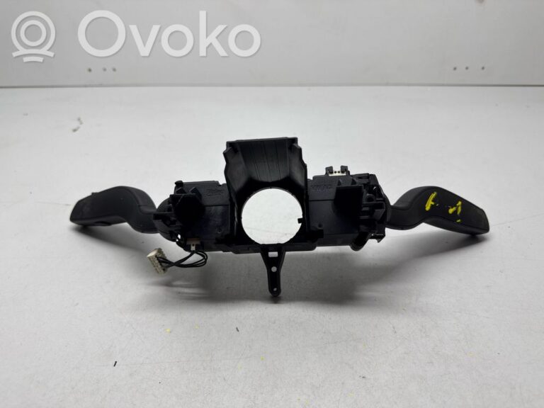 e9f8d4e467559418702243a8486c569e-013058d09bba2998509327cd46b43f4c_wiper_turn_signal_indicator_stalk_switch