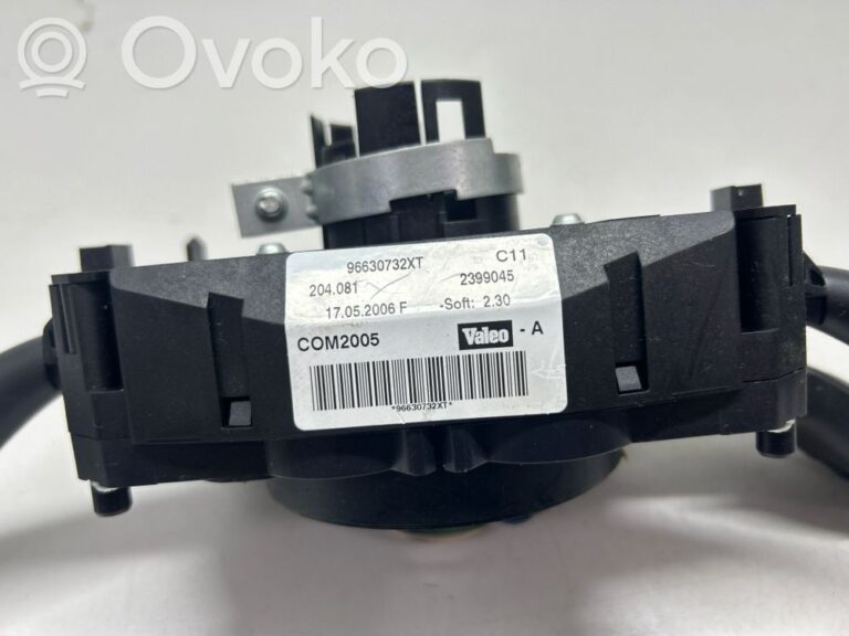 ea8b6eaf416efa9b8934ab67be8b8c6b-59515736dfe81a70c34ccdef46a5dd67_multifunctional_control_switch_knob