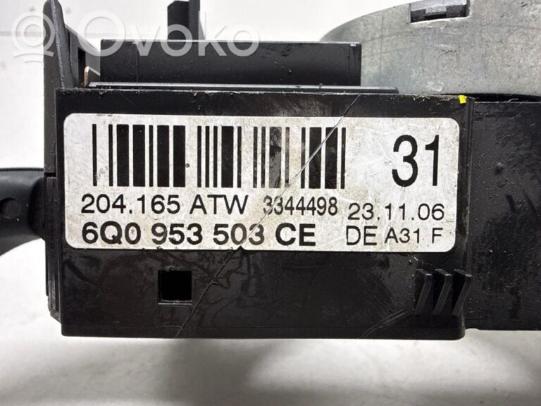 eaffb3bdd3d14c3ebf589f10118343e6-8723c66c53826e9f8bc8b0fe356429db_wiper_turn_signal_indicator_stalk_switch