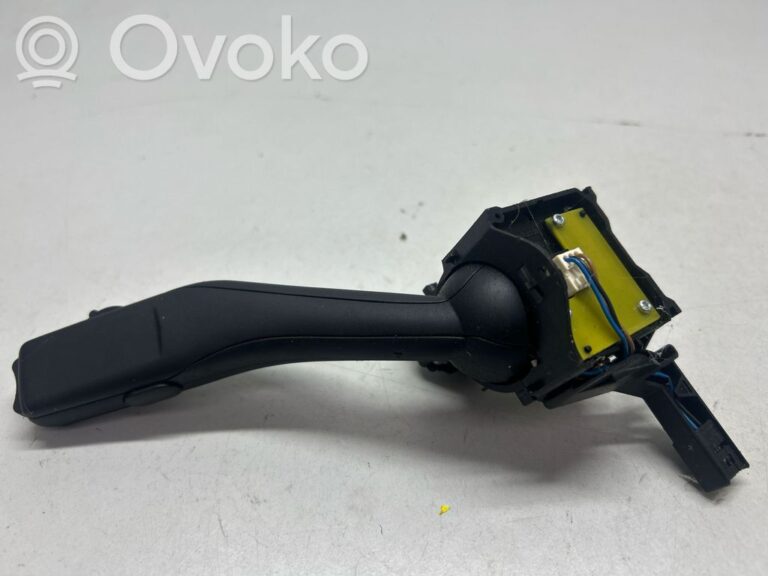 ec93ef09f19fe45c840681086bb02558-fc95c7859c45be24044d4aa8a1e77903_wiper_control_stalk