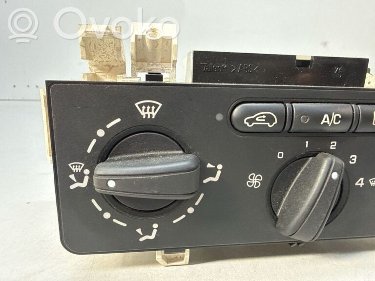 ed2d032985043d600b9df3be93f04084-cd7c7a35244b7ca1ddf467bb6a5b1a5d_climate_control_unit