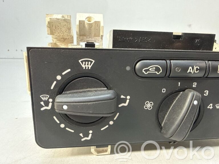 ed2d032985043d600b9df3be93f04084-cd7c7a35244b7ca1ddf467bb6a5b1a5d_climate_control_unit
