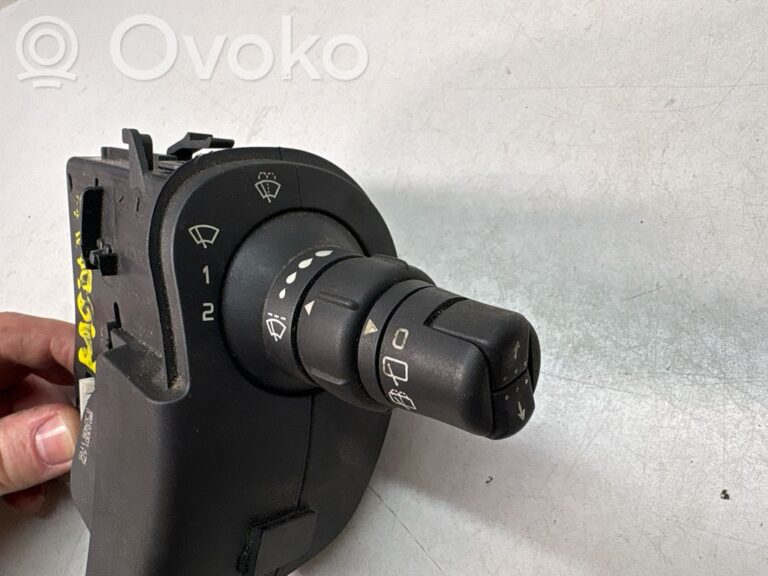 ee0cee54f5c46dcfb26668785bc27532-ebd9ff23f5d99254e59138b343fc7cae_wiper_control_stalk