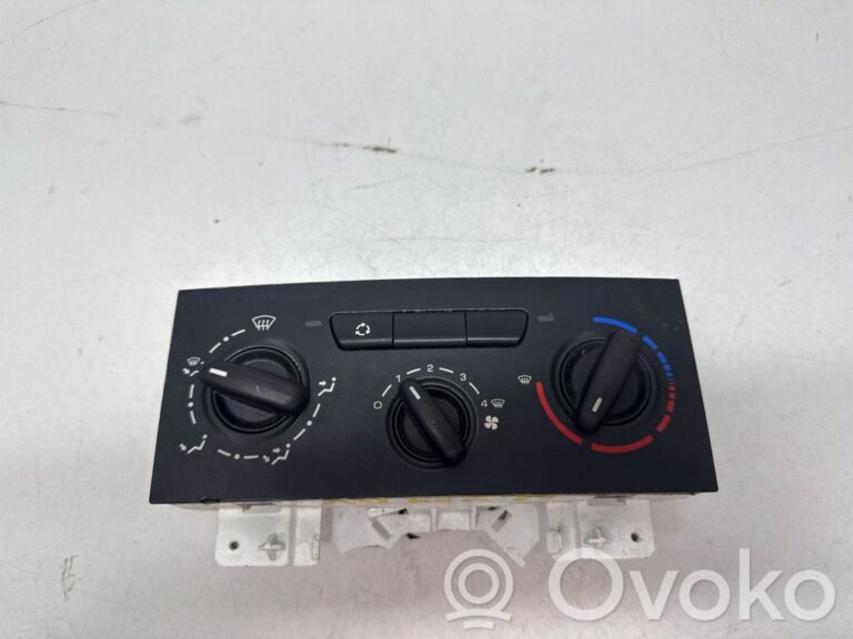 ee8c19c2719e440c17ed74df46aa140f-8837632e038098189398e9463563e7b1_climate_control_unit