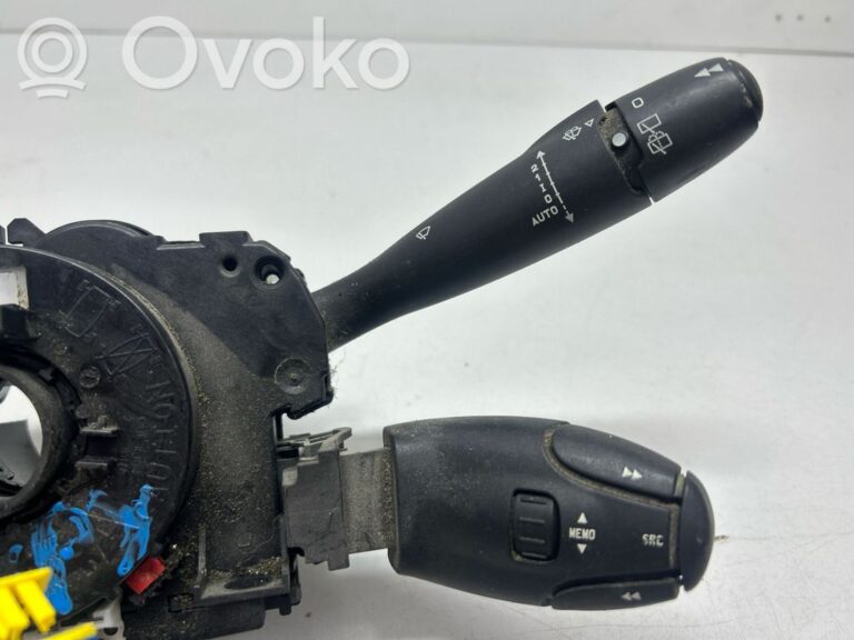 f11320314ca3e92c8b9ba9c497644b0f-8f61f176bae12b401184e1384a21d351_wiper_turn_signal_indicator_stalk_switch