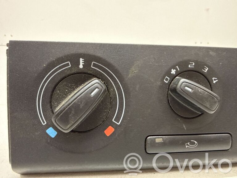 f1603713c4674fc6d3a146b556a8e54b-92d23af433ba4bc73473b9f858de3b96_climate_control_unit