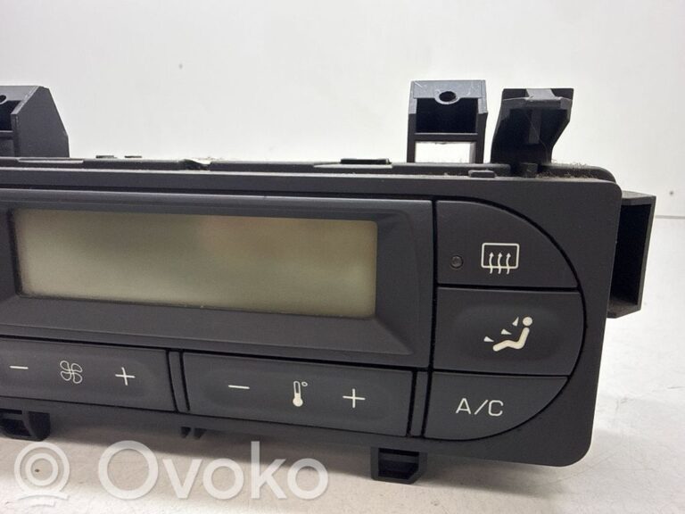 f1a5b5c9ea0586a2e4214eed7855f9d9-f89046a4a1e51351700e4984f790fa96_climate_control_unit