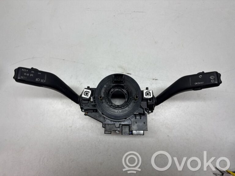 f1e7128f05260307f9ed9de639a11e1d-764a32441d69bfca842e3962527a6d79_wiper_control_stalk