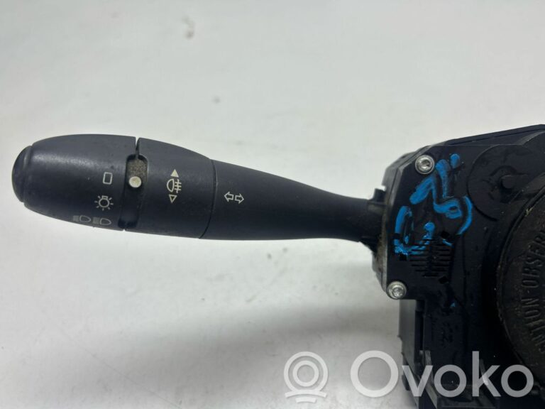 f29b42f50a66b321b8f2e396a9577b40-7507c51f56676fe0f271667f0d3a87f1_light_switch