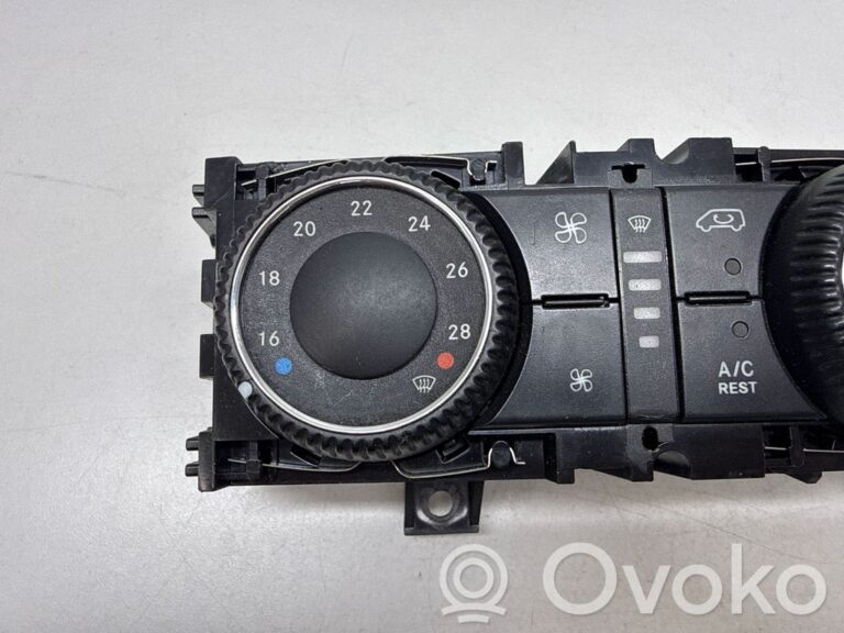 f2deeacea6b5330e82a6fec517e22fb3-3692c613bbe1187a2452128492751534_climate_control_unit