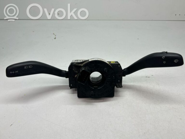 f31857df0e53107eb22ec563f9fe8940-4cd80e07f97cfe24d2b6e4c1e2ce71a2_wiper_turn_signal_indicator_stalk_switch