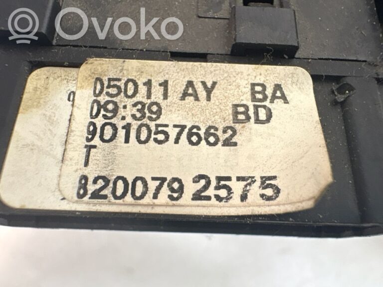 f3703b83d1dc3d70d595a5ee7f89b2a7-6534b112a1202bb6af35300392408106_wiper_turn_signal_indicator_stalk_switch