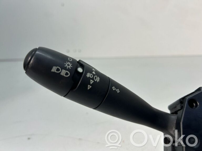 f3b2a60478281a9ac208361b6f057ced-d92a83dce8753e228b6c51b9556b6487_wiper_turn_signal_indicator_stalk_switch