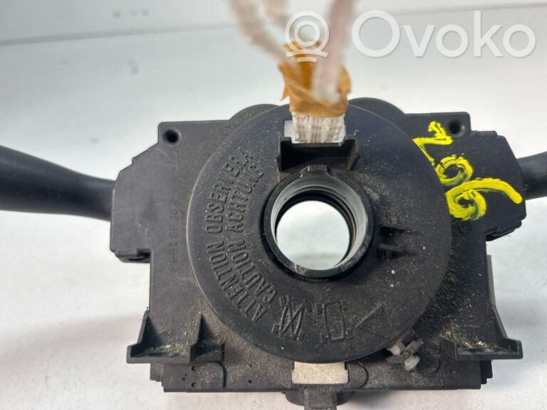 f3e5ce66c17a847b561f0f2c40af70d9-9b9a936e710d95c631b7fe4467fbf499_wiper_turn_signal_indicator_stalk_switch