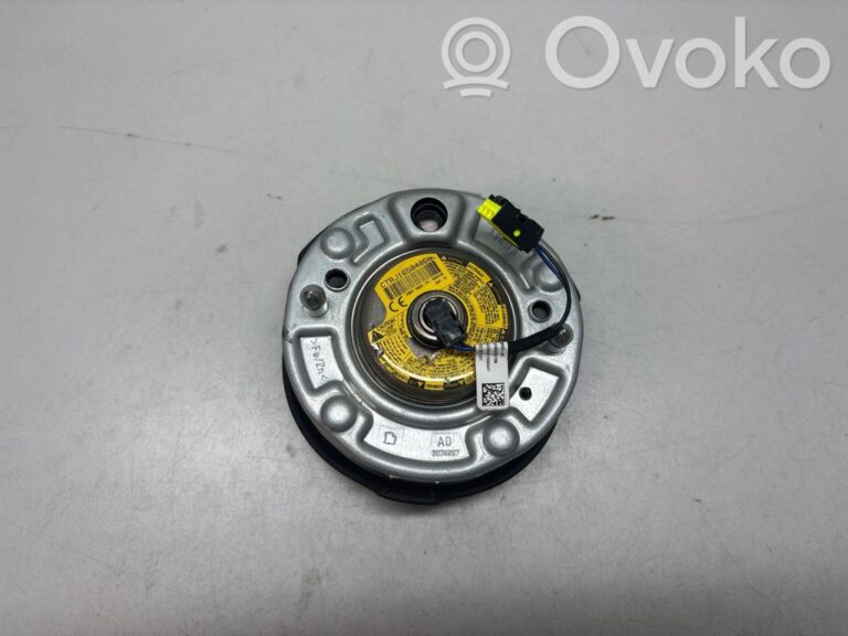 f40204e95b81e0d9a725e71a4b94e405-1c119568d7bb6219a0a29eb8ba85e23b_steering_wheel_airbag