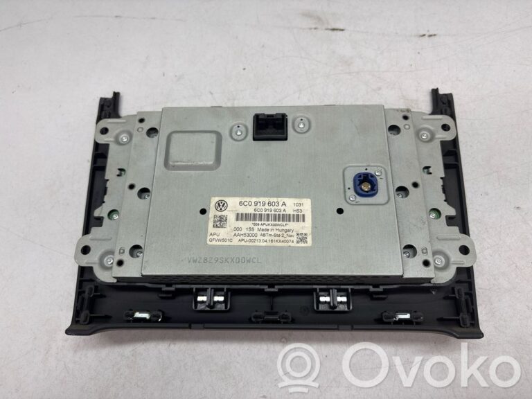 f424e3c74987c8d5a4a4d5cd08bced00-68a18c286de5c4443751f2b9ed886ed6_screen_display_small_screen