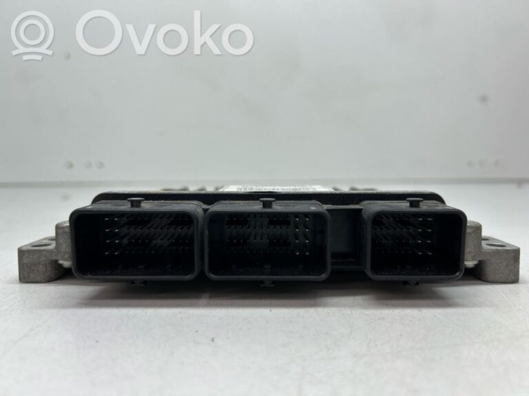 f4cdf301c02bb4f076801654ad255130-df81eba01de3b75bc886334908bb7c5f_engine_control_unit_module