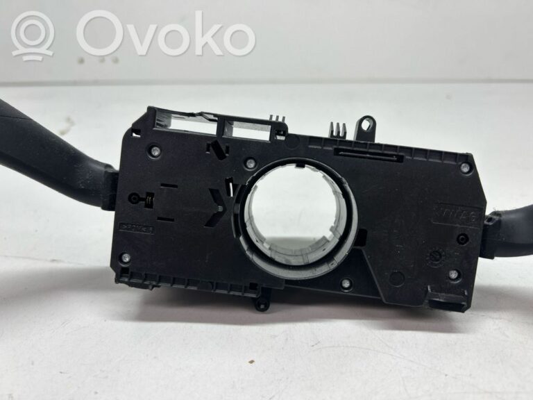 f5db54b39974097160960018a3a9c547-b88d3537c89be83bb73b3f0cd01f7b66_wiper_turn_signal_indicator_stalk_switch