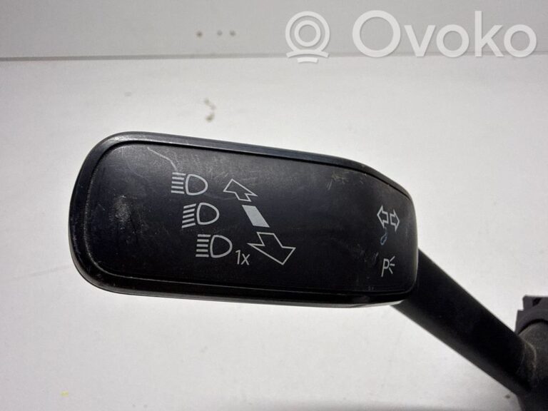 f6140f3c2f3b7fc9b9dabaad2165451c-e385c774593979c7a98d15137d68faeb_wiper_turn_signal_indicator_stalk_switch
