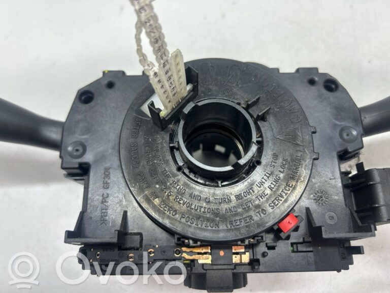 f69d2b9cf934c7dc1dd2be8d71299bfe-60a876d39b3ecf1c3a550484c6896378_light_switch