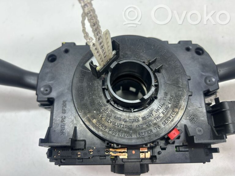 f69d2b9cf934c7dc1dd2be8d71299bfe-60a876d39b3ecf1c3a550484c6896378_light_switch