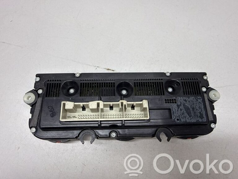 f7626662199fc09463dee00b1a462f82-51506e6c6e7418d8d241649e5d2bace9_climate_control_unit