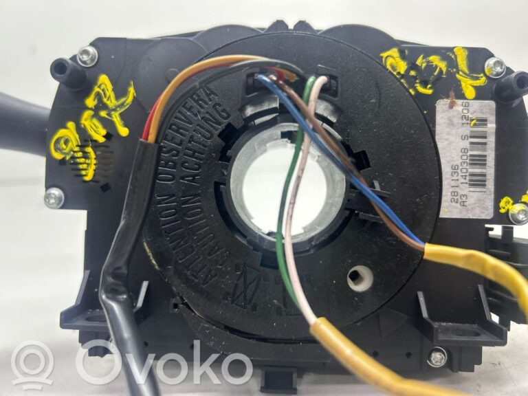 f7c9dd0ccede4370d8fbc765200b70f9-88d9c3aa8627c2be0d8f91bfef22733e_light_switch